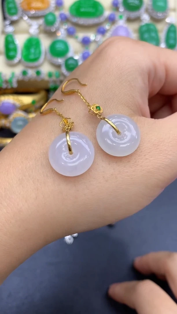 18K金镶嵌翡翠耳饰180-中国好珍宝