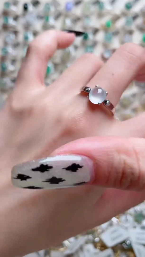 【闪购商品】翡翠戒指银S925镶嵌.......