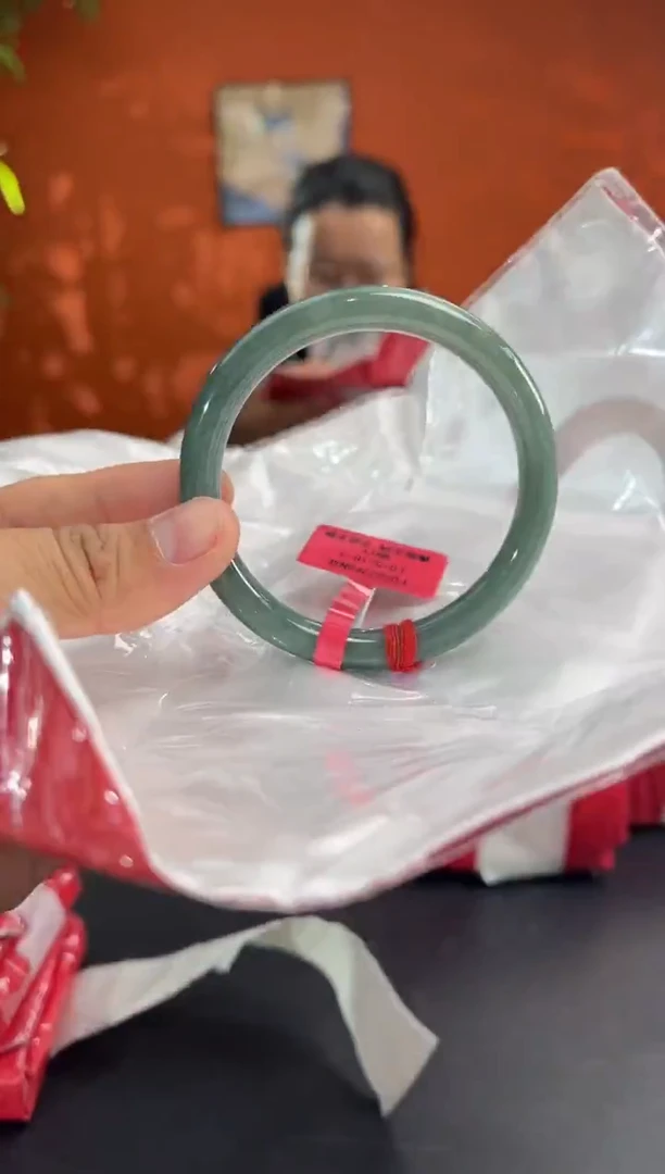 未镶嵌手镯翡翠1 54