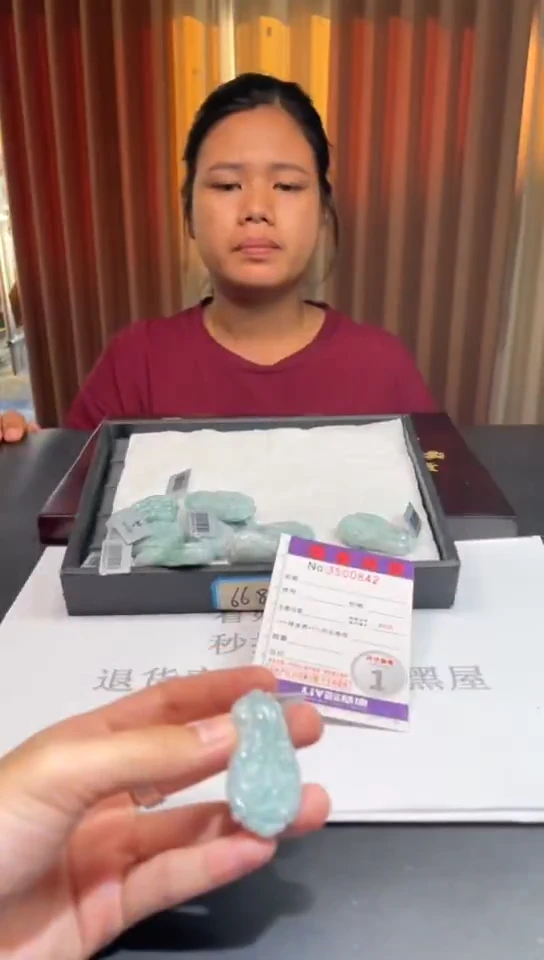 未镶嵌挂件翡翠多样性发其一拍一发一0842