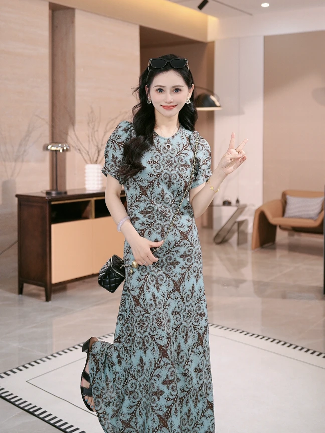 【青海湖畔】45°斜裁新款别致优雅短袖气质夏季印花连衣裙-Z2512
