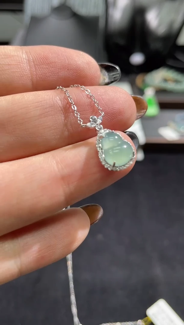 颈饰未镶嵌翡翠翡翠1