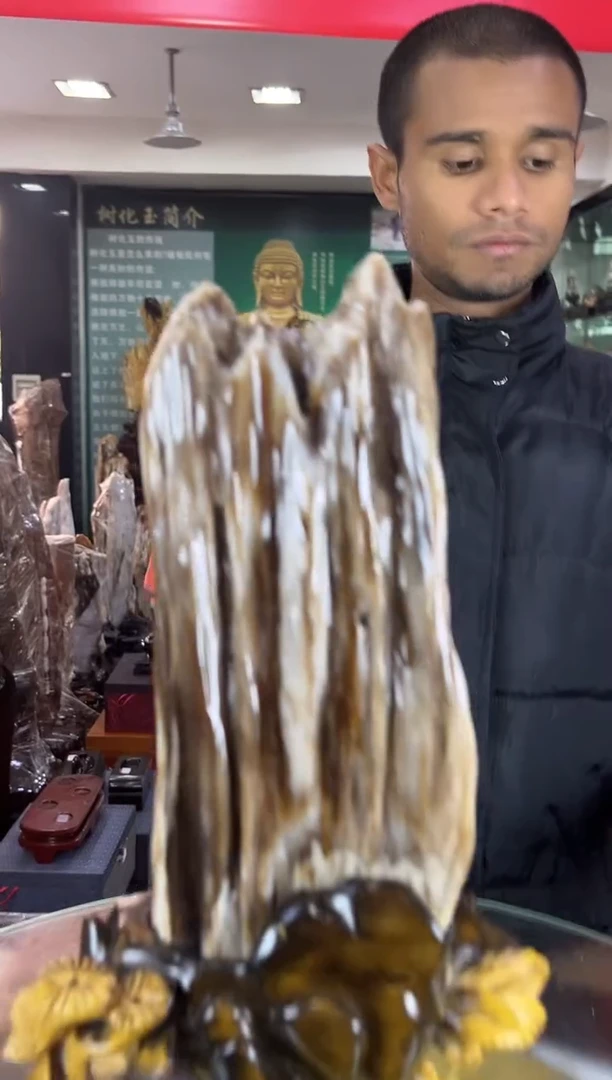 缅甸天然树化玉摆件