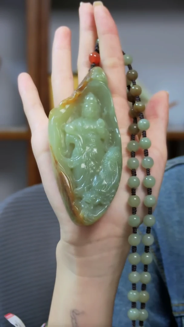 颈饰未镶嵌和田玉观音