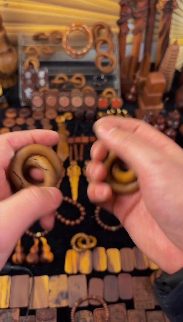 【闪购商品】枣木枣木小乾坤圈吊坠包邮到家