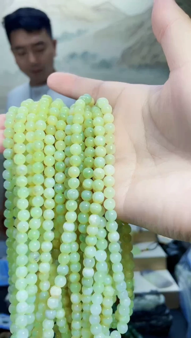 和田玉未镶嵌颈饰1