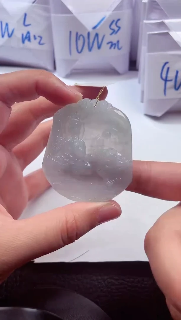 颈饰未镶嵌翡翠00008935