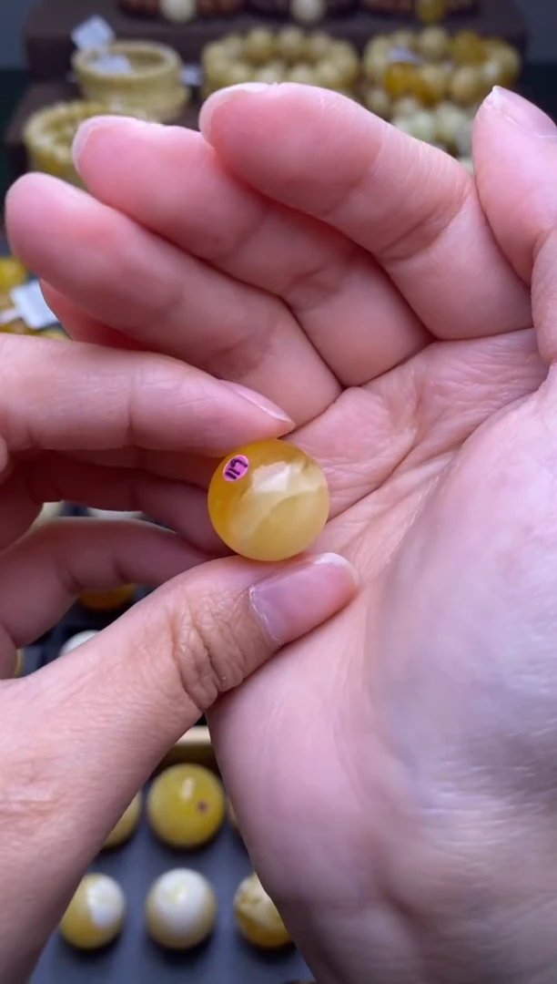 【闪购商品】琥珀裸石未镶嵌大小姐珠宝严选32