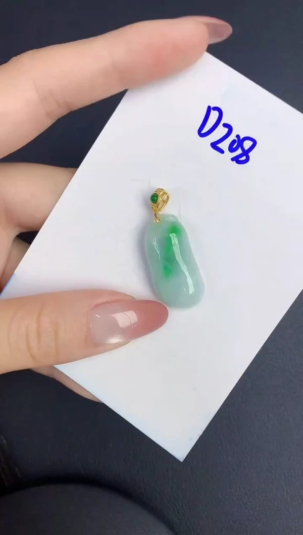 翡翠未镶嵌颈饰缅甸天然翡翠A货