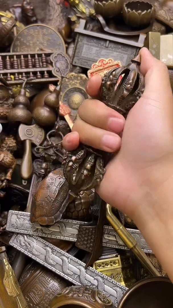 精美铜器，点击即可下单
