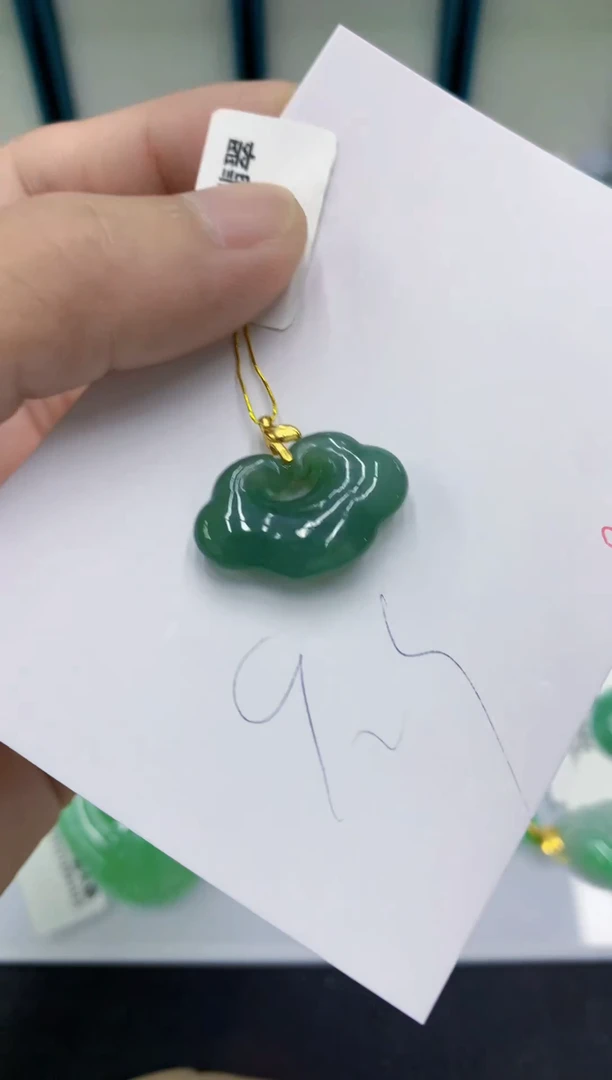颈饰未镶嵌翡翠1111111