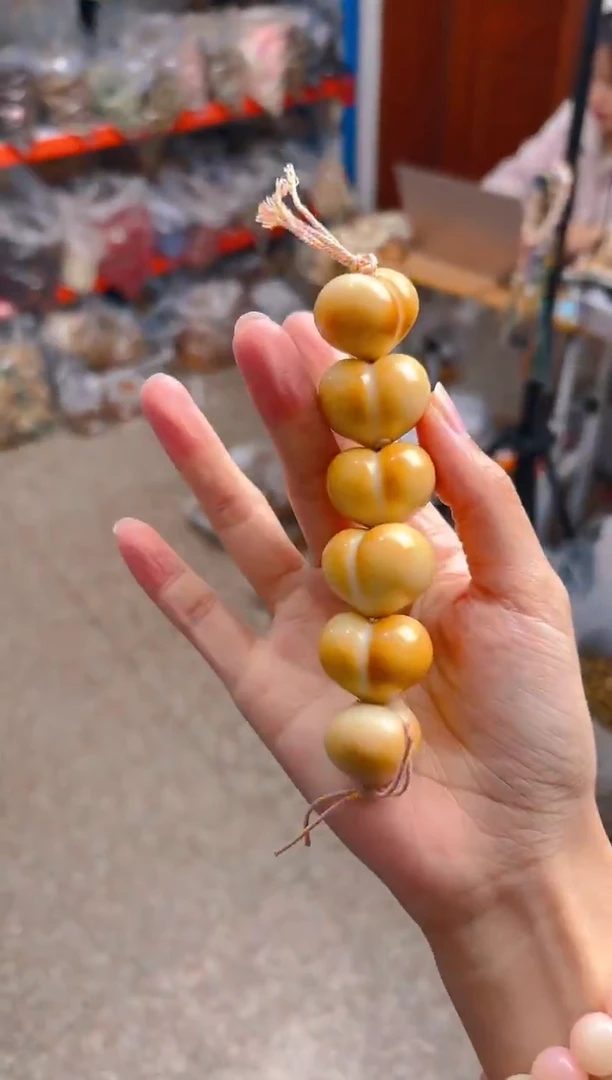 吊坠菩提根/象牙果新款炭烤爱心屁桃棒棒糖