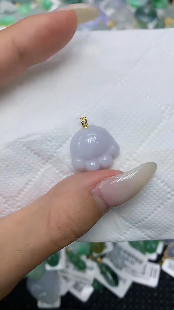 颈饰18K金镶嵌翡翠1111111111111