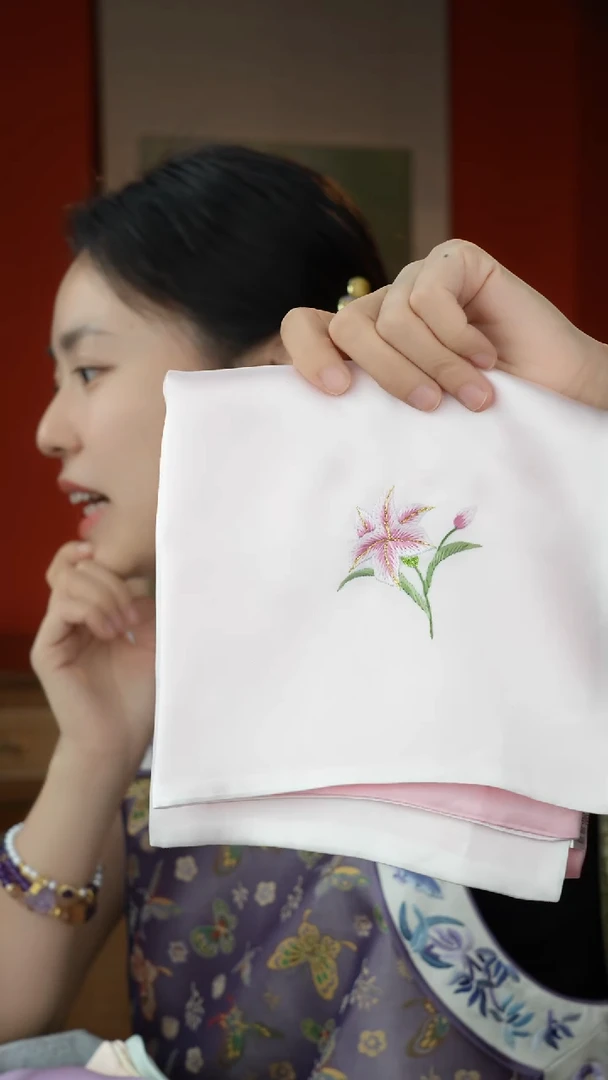 刺绣非遗苏绣纯手工团扇