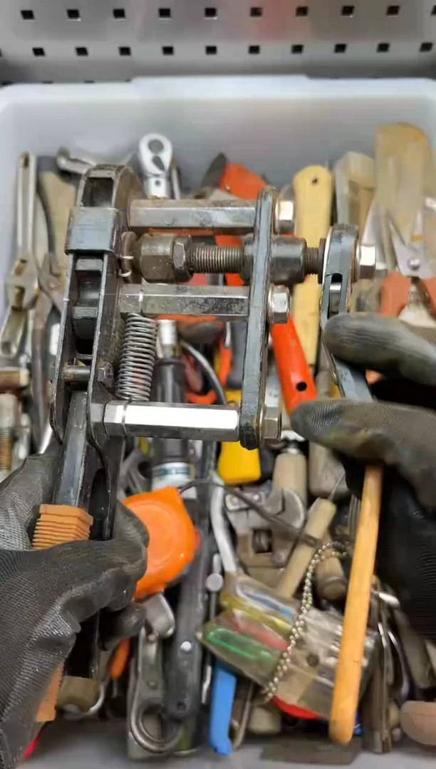 铁畅****车阿古工具工具工具