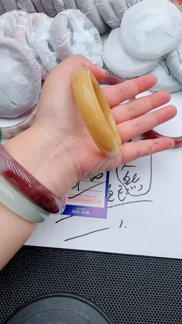 未镶嵌手镯石英质玉159-59-60