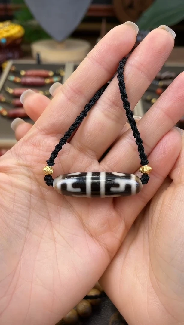 玛瑙/玉髓颈饰未镶嵌精品老吴全手无界颈饰