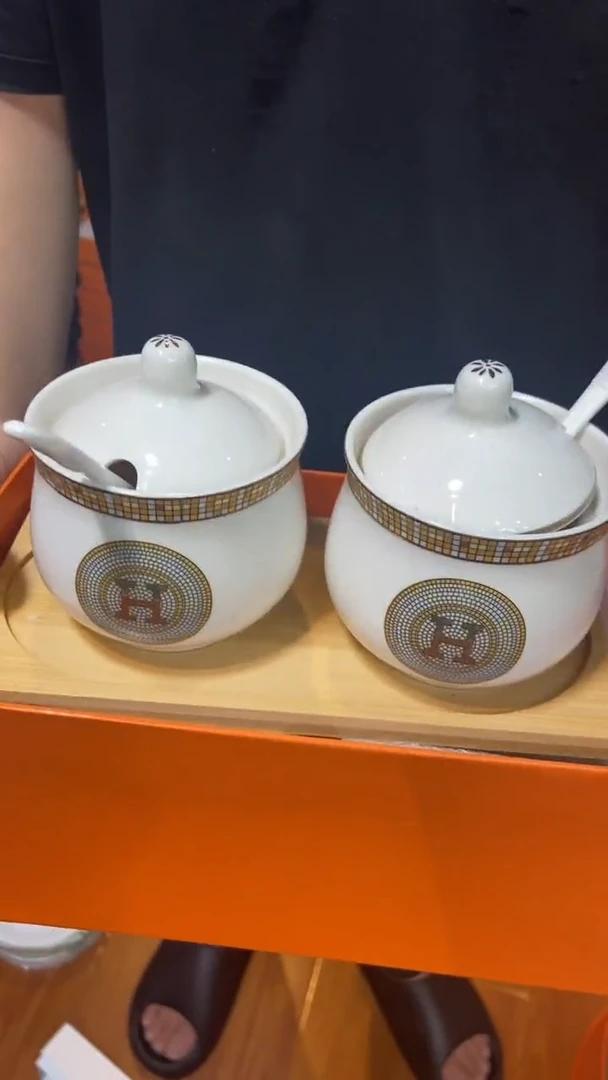 杯鸿辉家品牌瓷器，京东包邮！