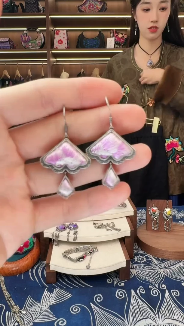 织绣531黔东南苗族刺绣