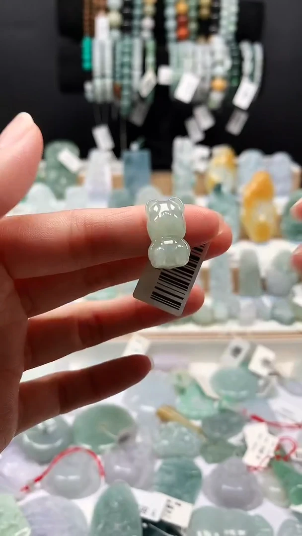 吊坠(不含链)未镶嵌翡翠64小熊