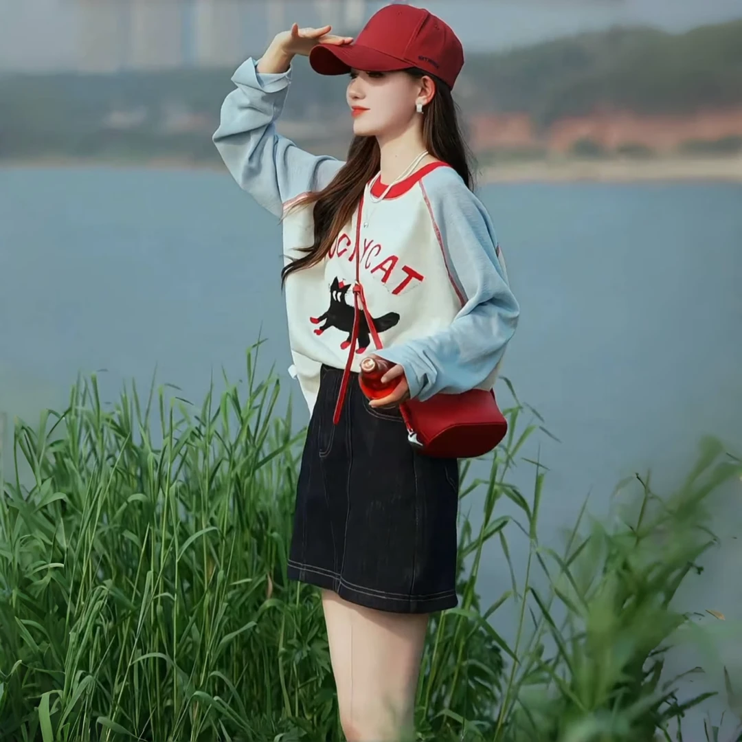 韩版撞色插肩袖猫咪图案针织t恤女春夏宽松时尚长袖防晒罩衫上衣