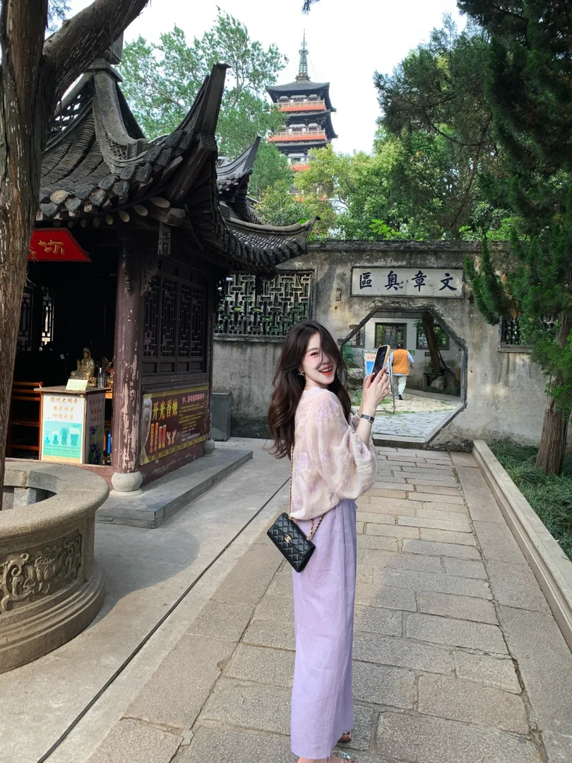 2025夏季新款韩系穿搭紫色刺绣雪纺上衣搭配半身裙气质两件套装女