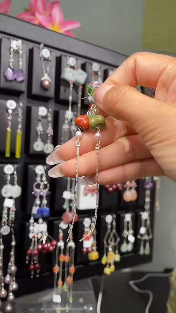 紫晶耳饰银S925镶嵌小***飞小洛不会飞