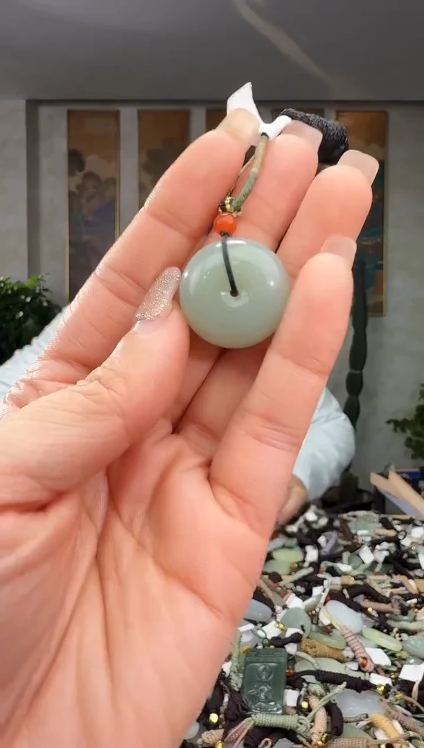 颈饰未镶嵌和田玉拍一发一多样性发货