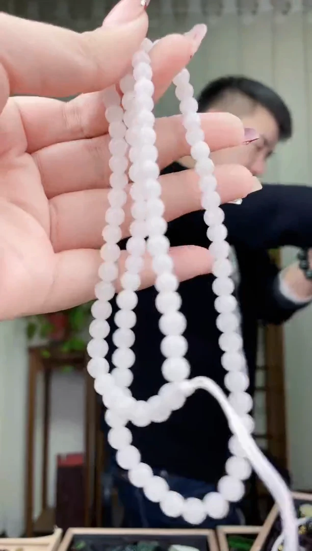 【闪购商品】和田玉挂件未镶嵌拍一发一，多样性发货！