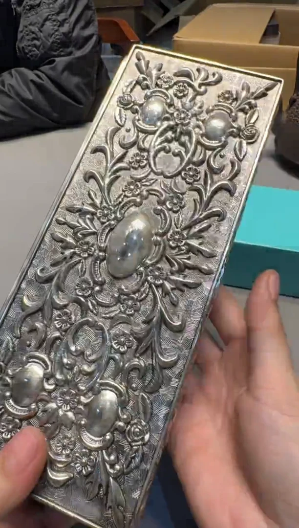 【闪购商品】新年快乐，谨慎参拍哈哈