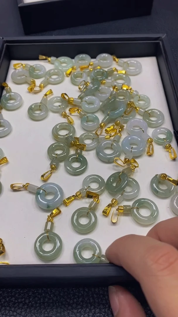 颈饰未镶嵌翡翠闪购02