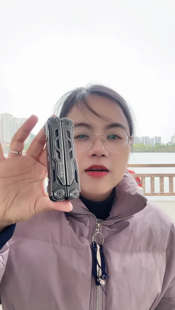 户外专属，1号鹰戈多功能钳，下单有赠品！