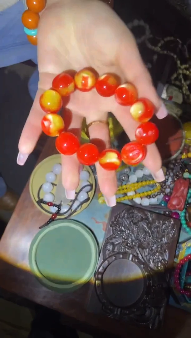 【闪购商品】蜜蜡手串未镶嵌94咚咚咚咚咚咚咚咚