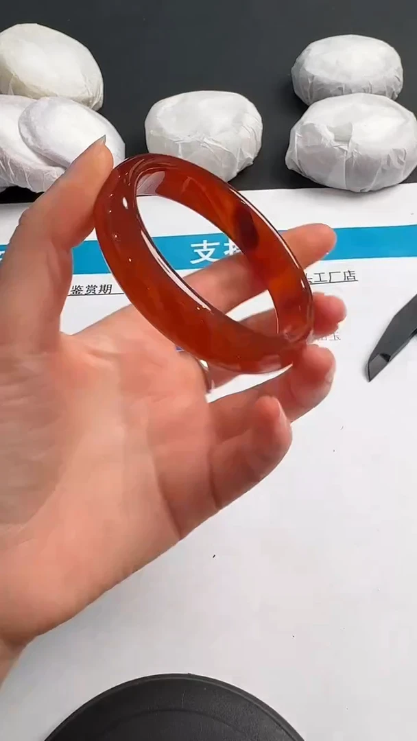 手镯玛瑙/玉髓未镶嵌083