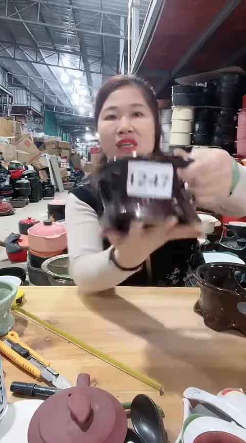 【闪购商品】1247瑕疵咖色酒精炉，，