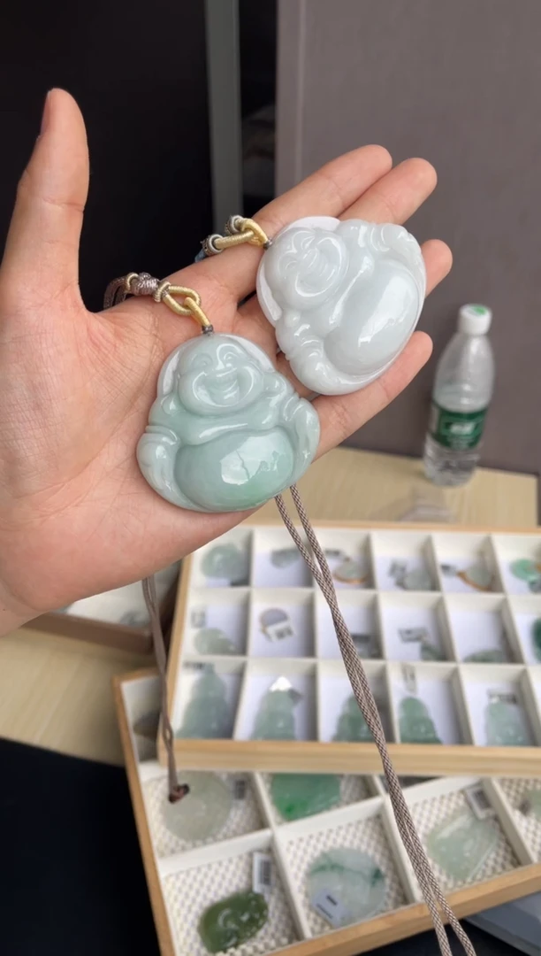 吊坠(不含链)未镶嵌翡翠天然缅甸A货翡翠多样性发其一