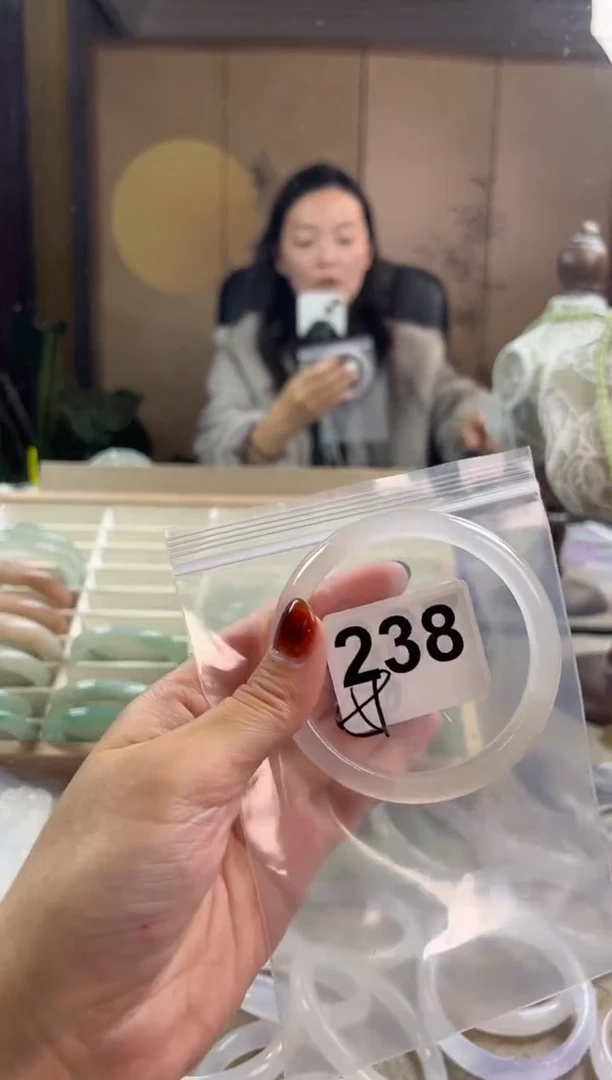 手镯玛瑙/玉髓未镶嵌238