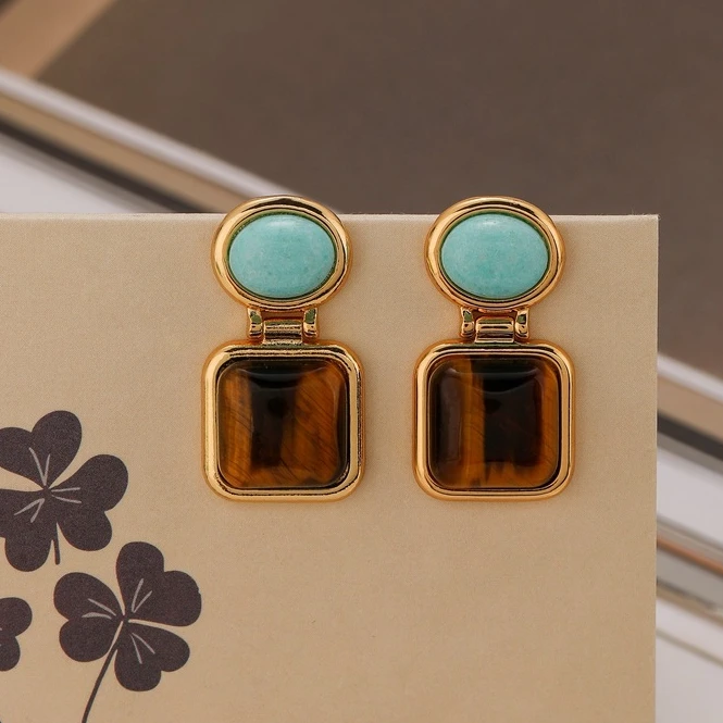 铜合金耳饰 法式时尚气质简约精致小众复古风轻奢百搭耳环EH068