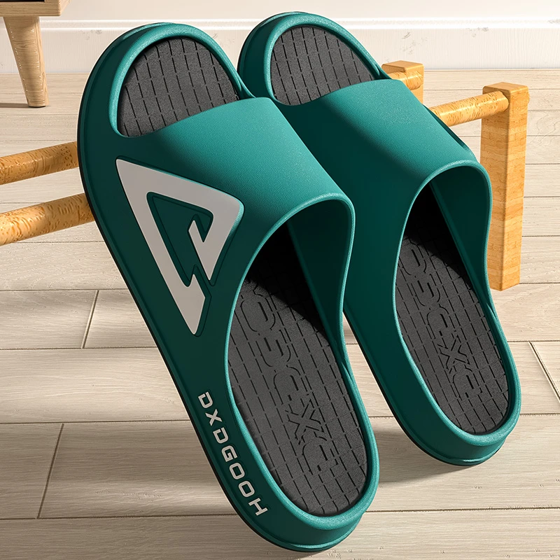 新款防滑拖鞋男士外穿厚底室内家居防臭防滑踩屎感外出运动凉拖男