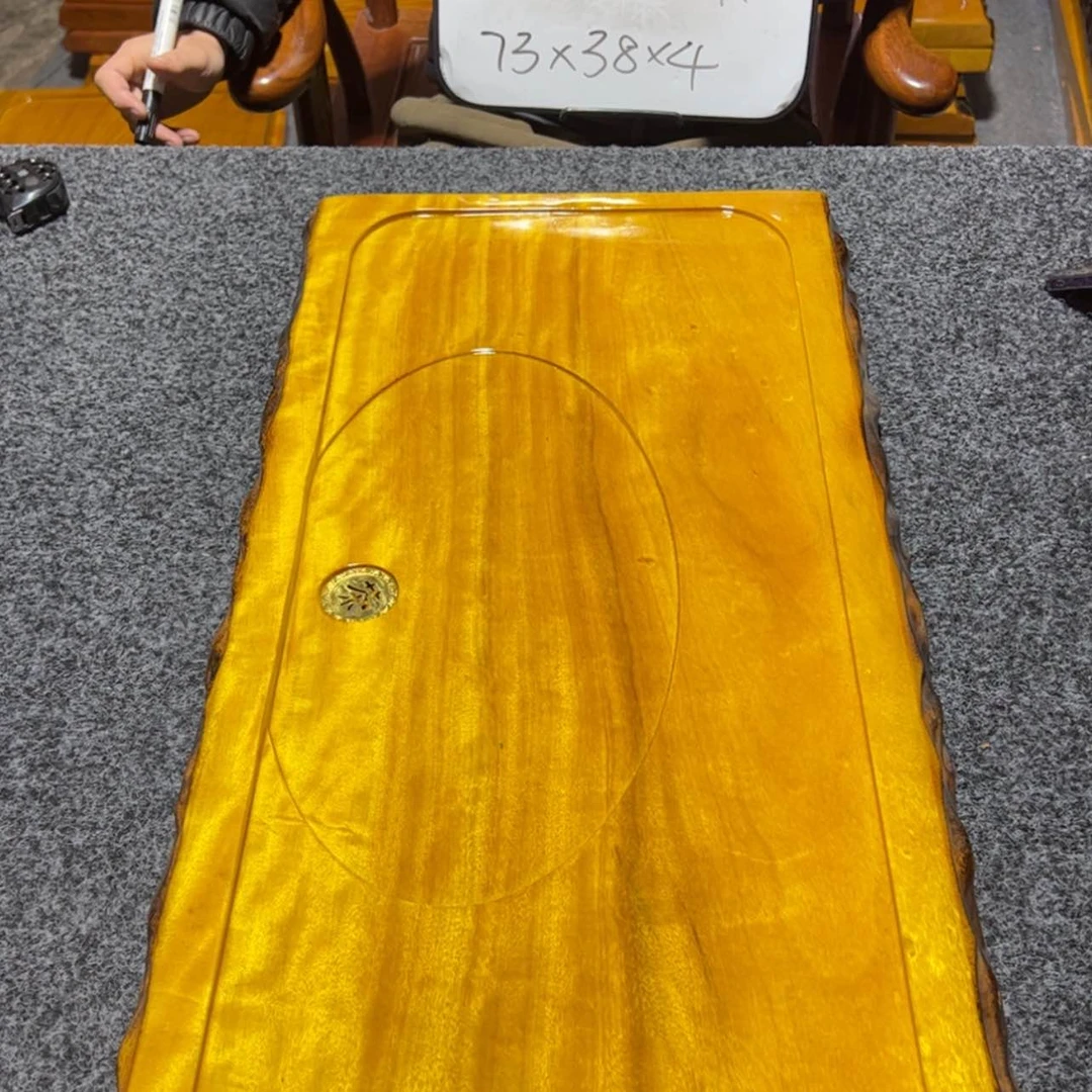 【闪购商品】雕刻木材锅****琪