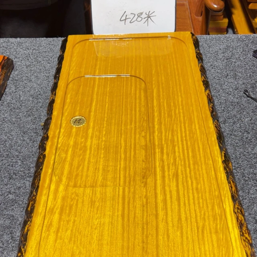 【闪购商品】雕刻木材强*