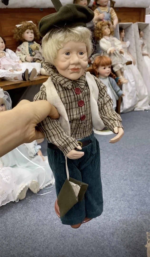 国外艺术家古董陶瓷娃娃，售出不退换包邮