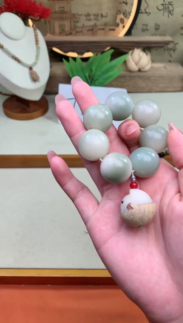 【闪购商品】1条青提汤圆