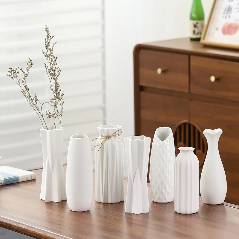 现代陶瓷花瓶插花满天星绿萝水培富贵竹干花假花白客厅家居插花器