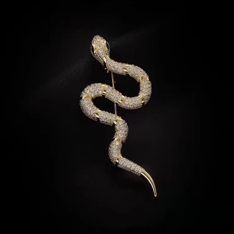 合金胸针 蛇形胸针个性高档复古新款高级西装气质胸花别针配饰