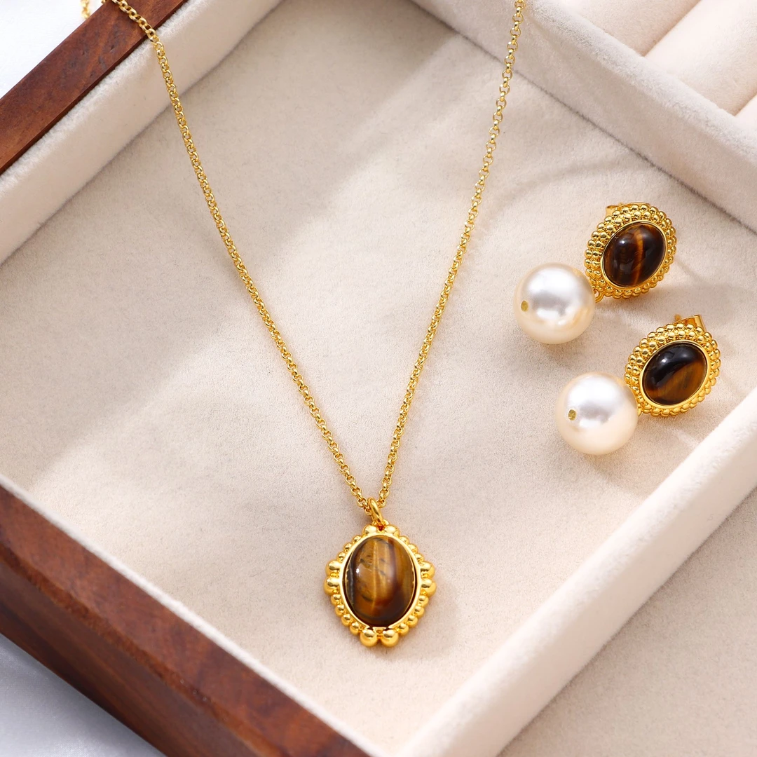 铜合金耳饰 25新款系列耳饰吊坠经典款轻奢精致吊坠