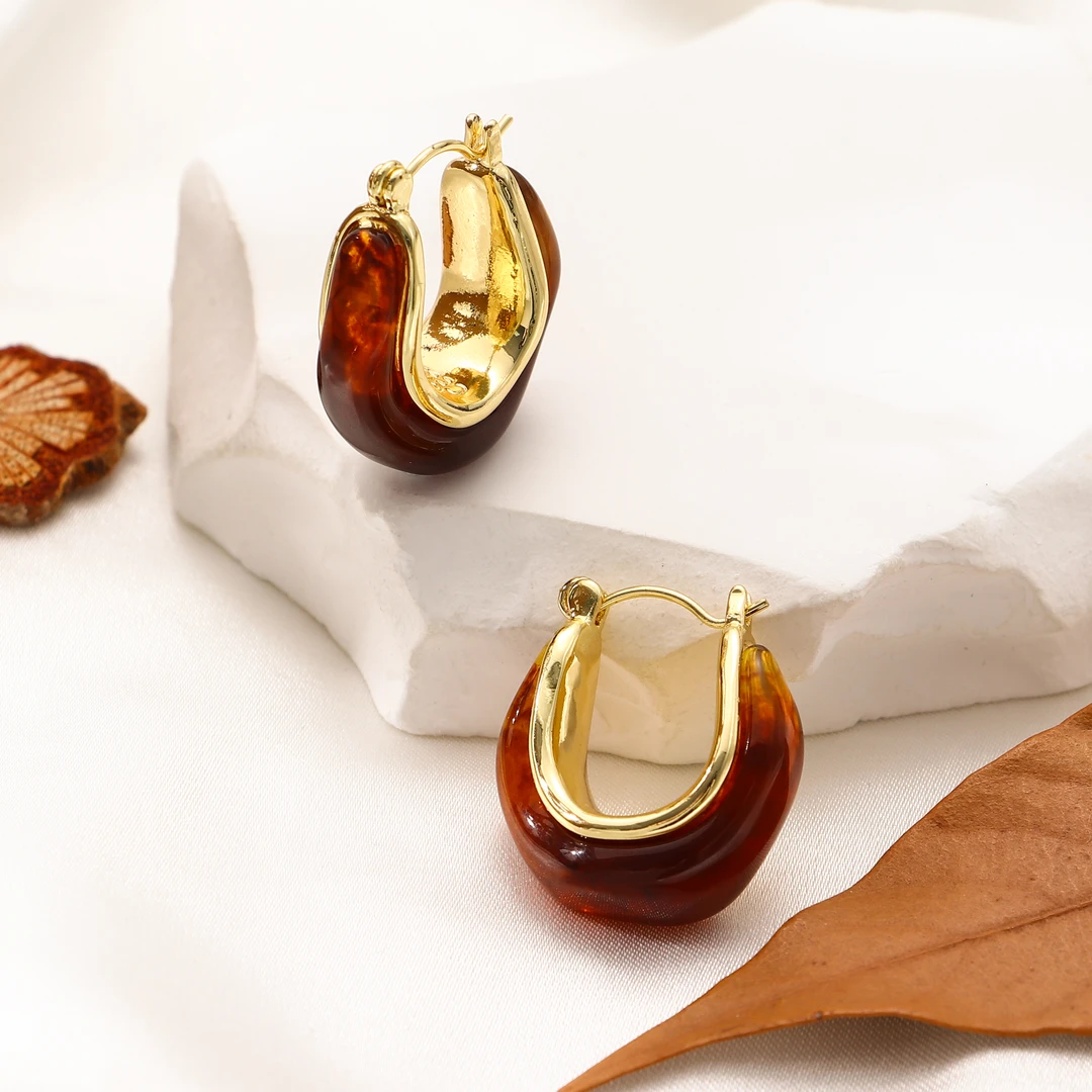 Tender Jinger 铜合金耳饰 秋冬新款美拉德复古U耳扣精致高级耳环