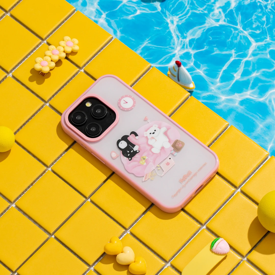 原创悠闲小熊iPhone15Promax手机壳适用15/14/13保护壳小众磨砂壳