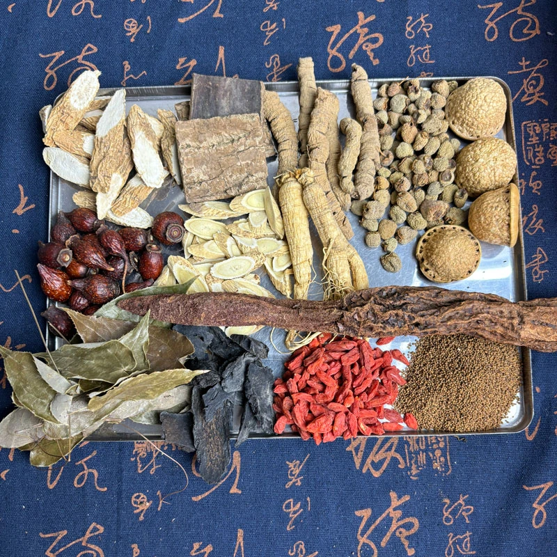 推荐十三 样 原材料泡 8+1 可以搭配红枸杞