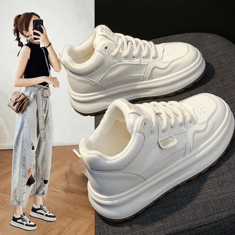 2024秋冬新款平替好物休闲百搭高帮鞋女厚底增高小白鞋女保暖搭子